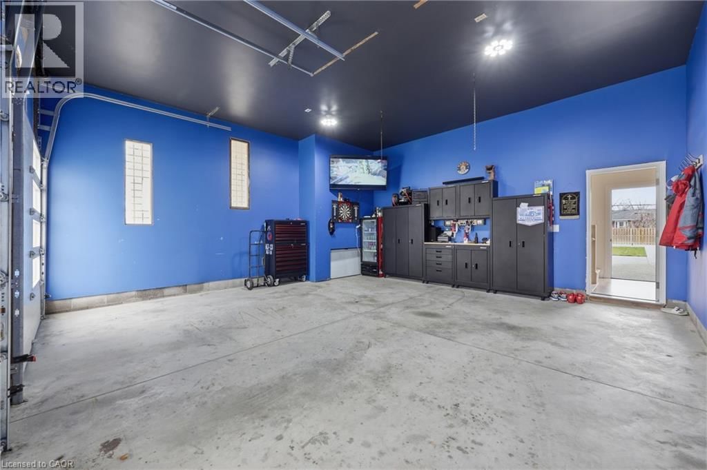 58 KILBOURN AVENUE Image 42