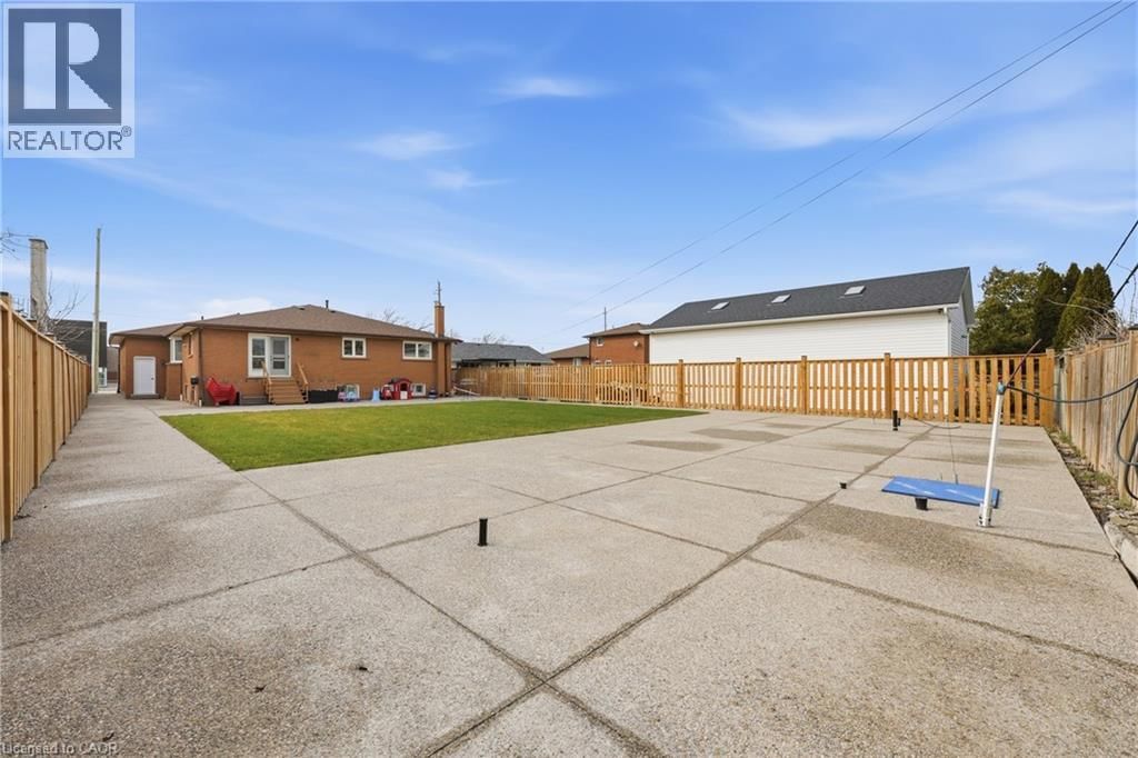 58 KILBOURN AVENUE Image 45