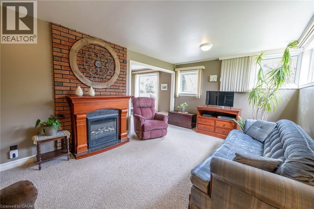 7186 MIDDLEBROOK ROAD Image 26