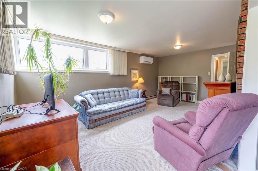 7186 MIDDLEBROOK ROAD Image 29