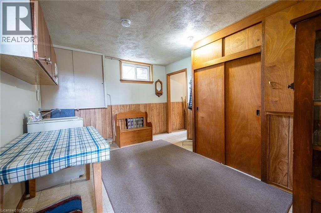 7186 MIDDLEBROOK ROAD Image 37