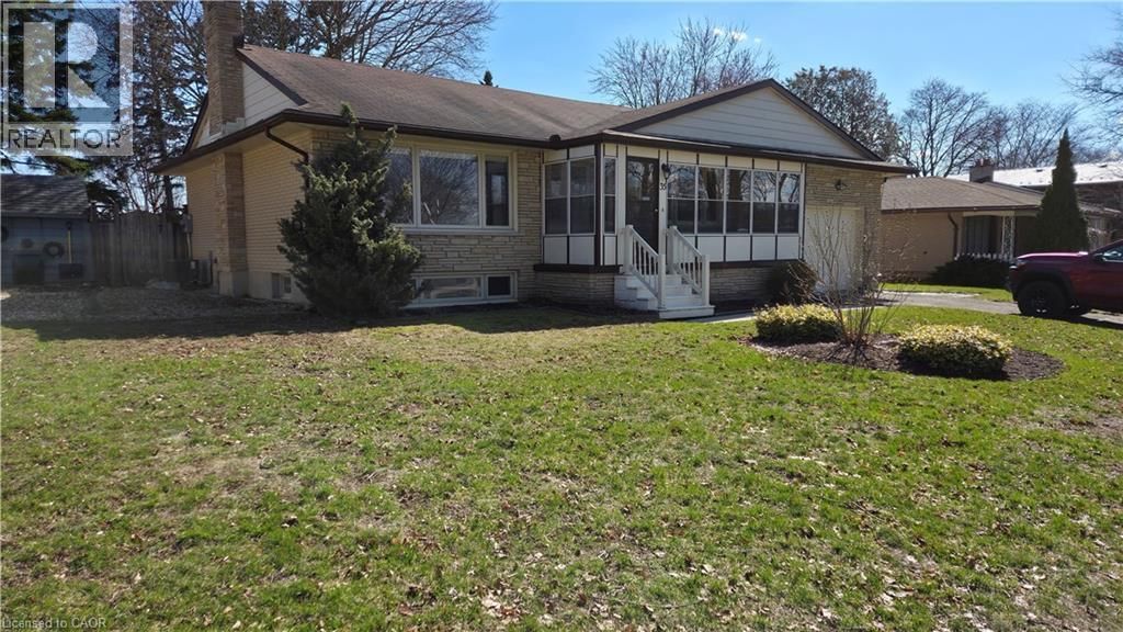 35 BRADLEY DRIVE Image 2