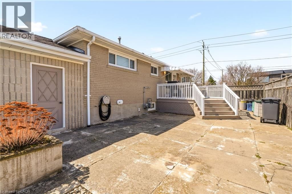 491 WARMINSTER DRIVE Image 21