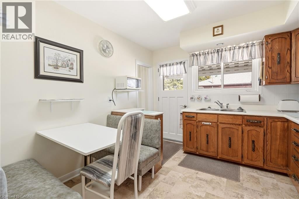 491 WARMINSTER DRIVE Image 9