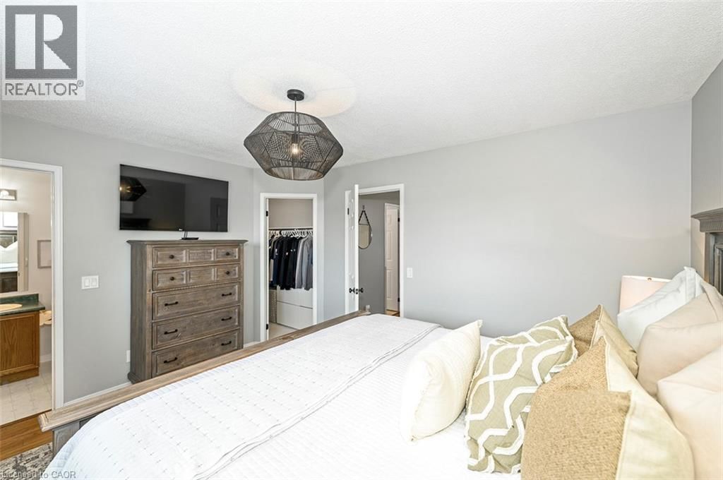 255 HILLTOP DRIVE Image 20