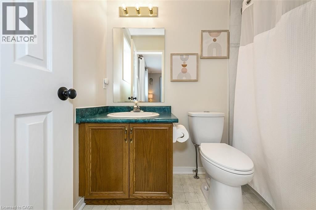 255 HILLTOP DRIVE Image 21