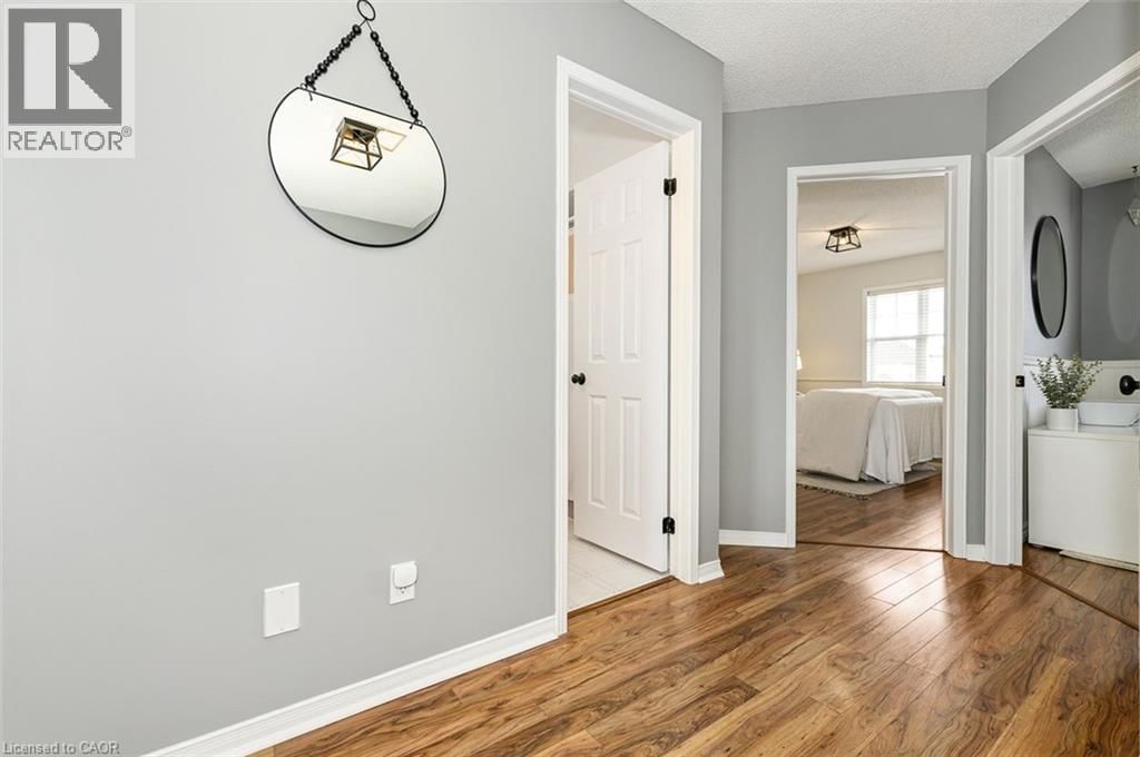 255 HILLTOP DRIVE Image 22