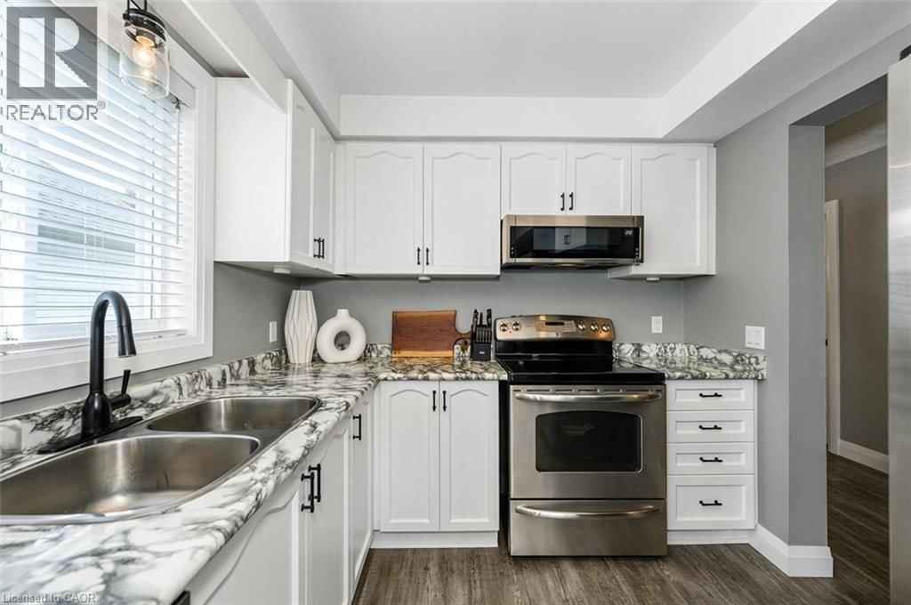 255 HILLTOP DRIVE Image 5