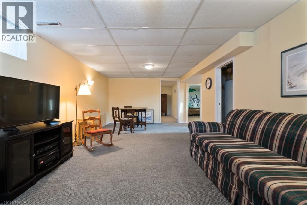 20 CARDINAL DRIVE Image 20