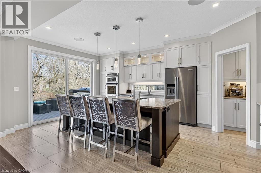 349 MASTERS DRIVE Image 15