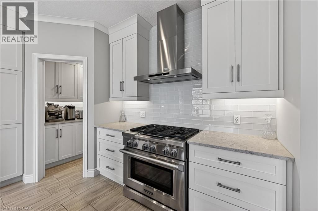 349 MASTERS DRIVE Image 18