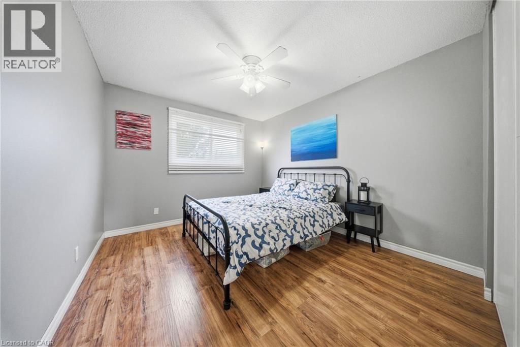 41 - 32 MOWAT BOULEVARD Image 15