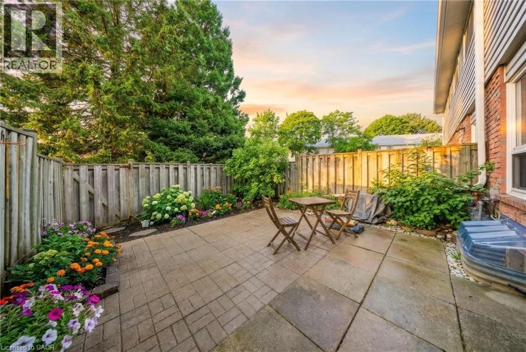 41 - 32 MOWAT BOULEVARD Image 19