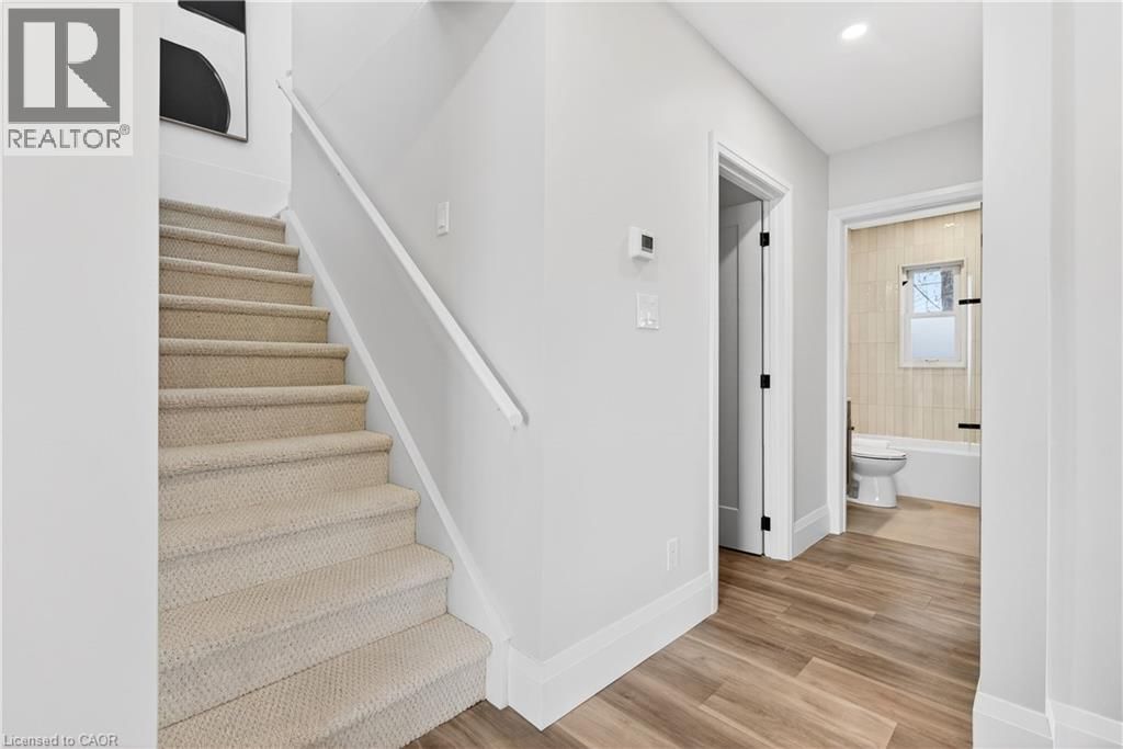 Upper - 330 EAST 15TH STREET Image 24