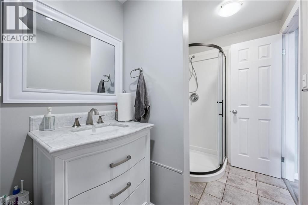 263 THE COUNTRY WAY Image 34