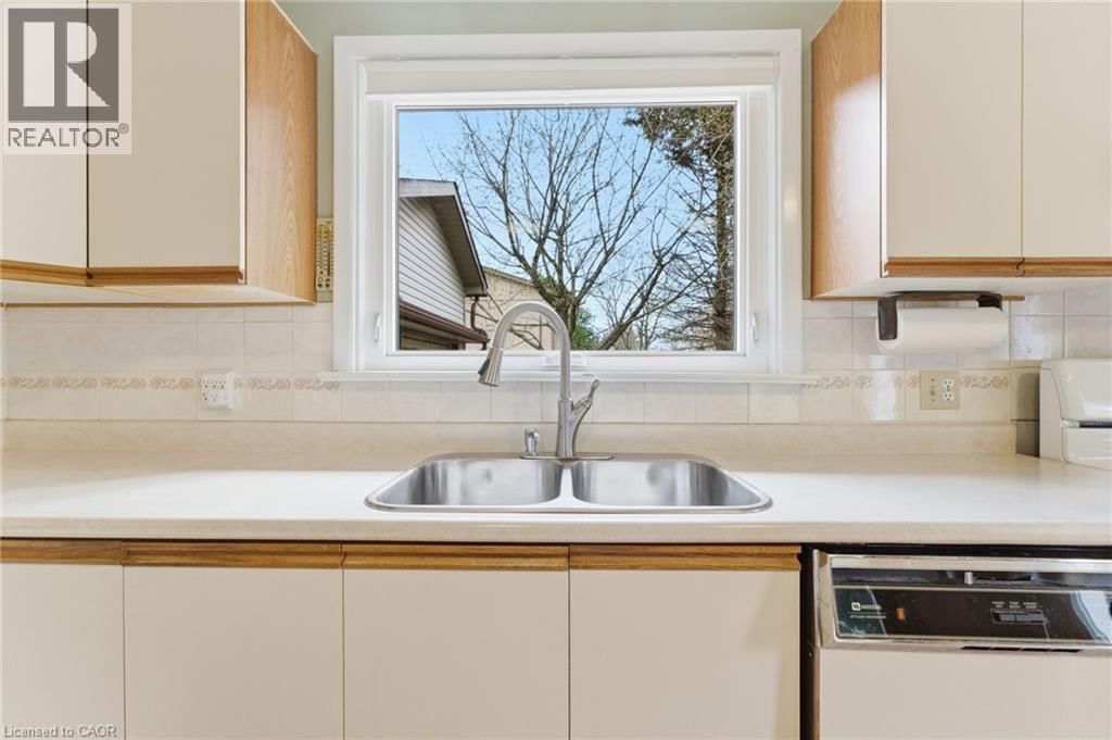 130 HIGHWAY 8 Image 11