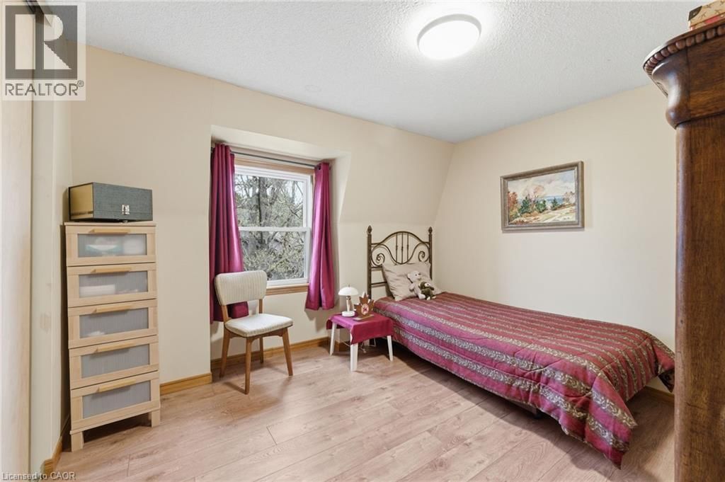 130 HIGHWAY 8 Image 22