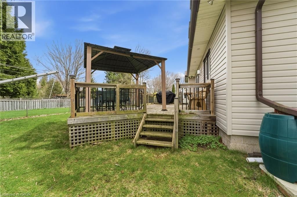 130 HIGHWAY 8 Image 31