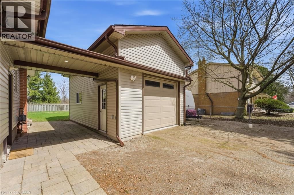 130 HIGHWAY 8 Image 36