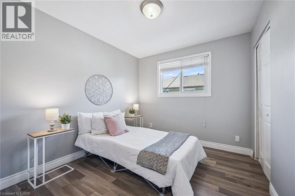 27 VICMOUNT DRIVE Image 20