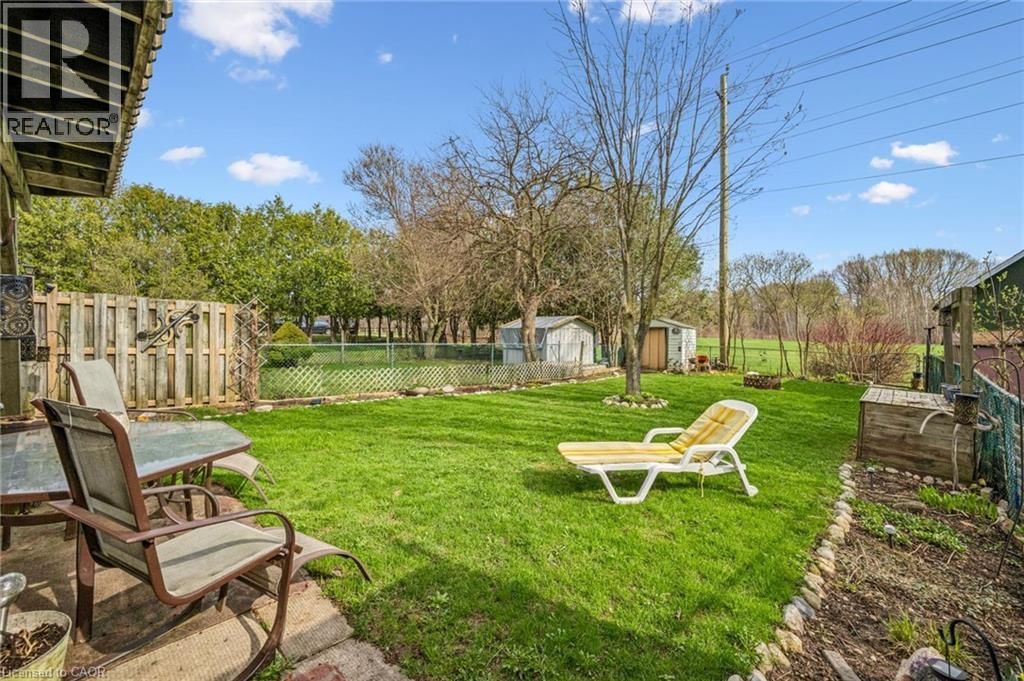 27 VICMOUNT DRIVE Image 36