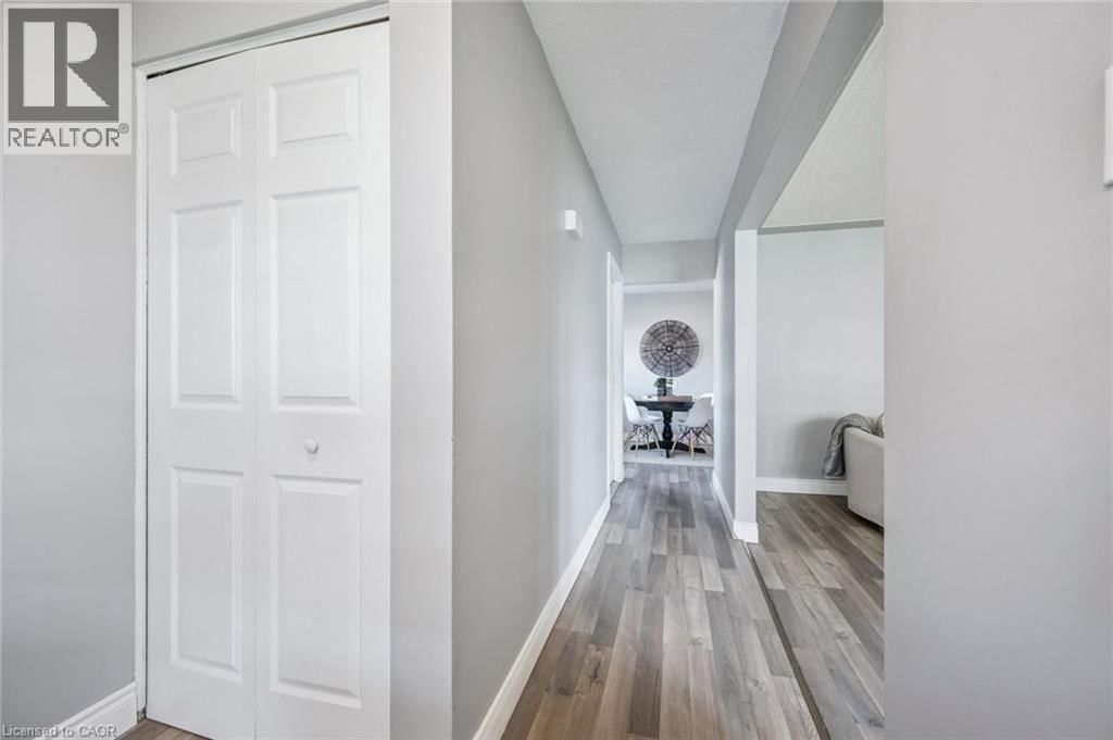 27 VICMOUNT DRIVE Image 6