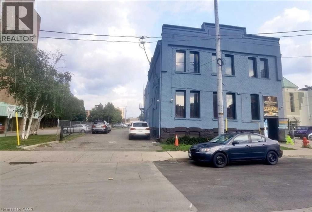 16 JARVIS STREET Image 1