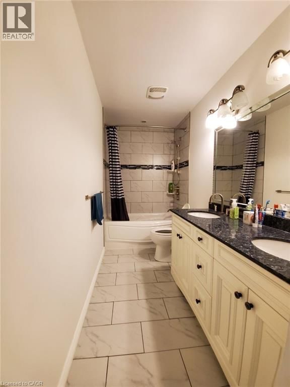 73 WATERFORD CRESCENT Image 15