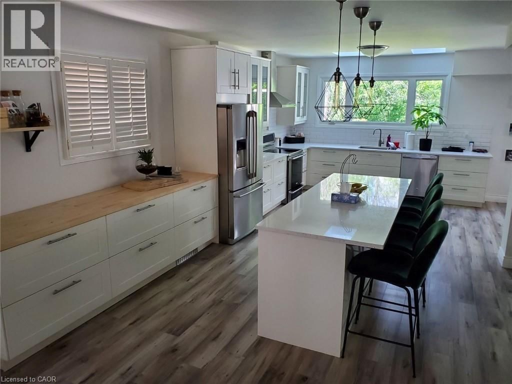 73 WATERFORD CRESCENT Image 7