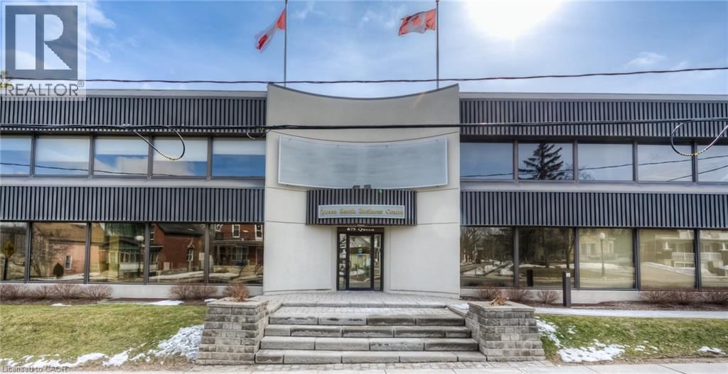 675 - 201 QUEEN STREET Image 1