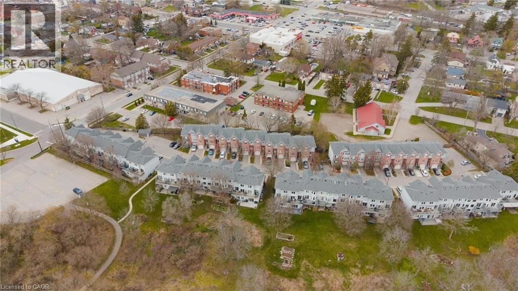 31 - 245 BISHOP STREET SOUTH Image 32