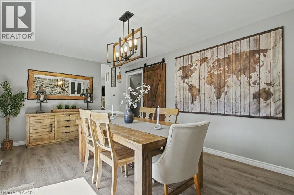 71 ESTHER AVENUE Image 17