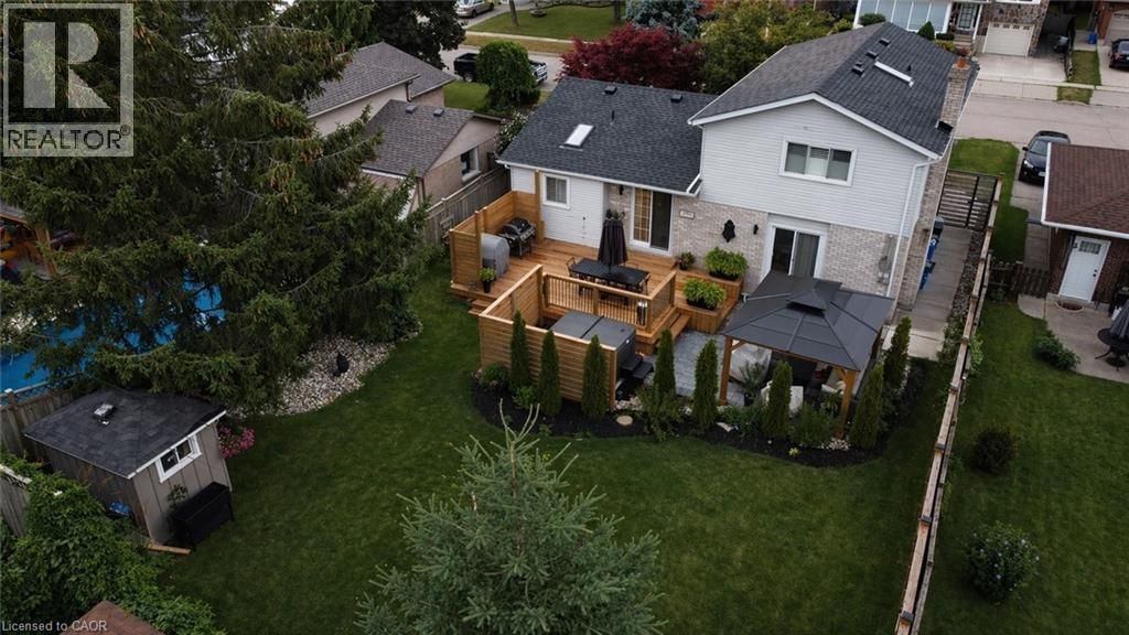 71 ESTHER AVENUE Image 32