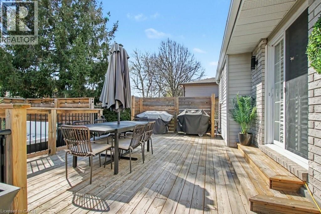 71 ESTHER AVENUE Image 33