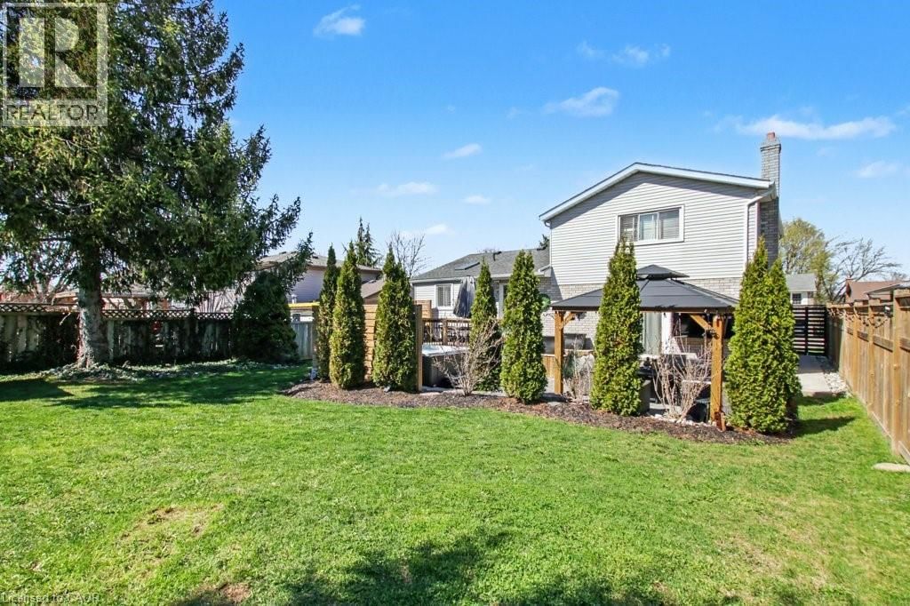 71 ESTHER AVENUE Image 39