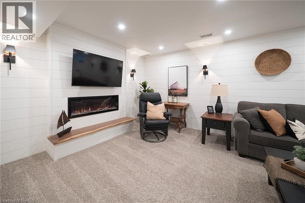 8 - 24 CRADDOCK BOULEVARD Image 19