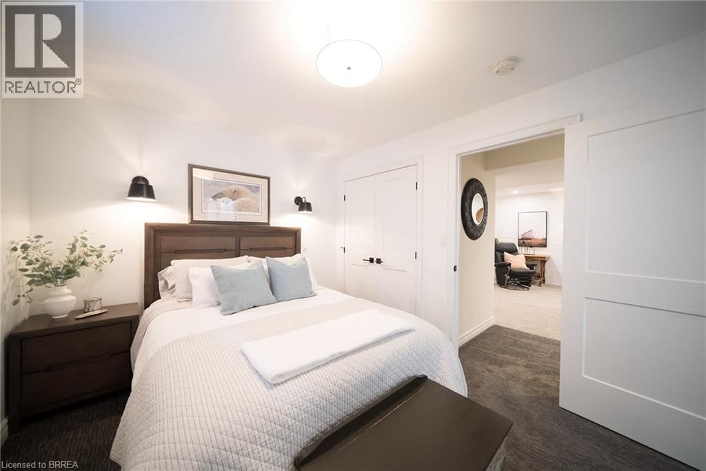 8 - 24 CRADDOCK BOULEVARD Image 24