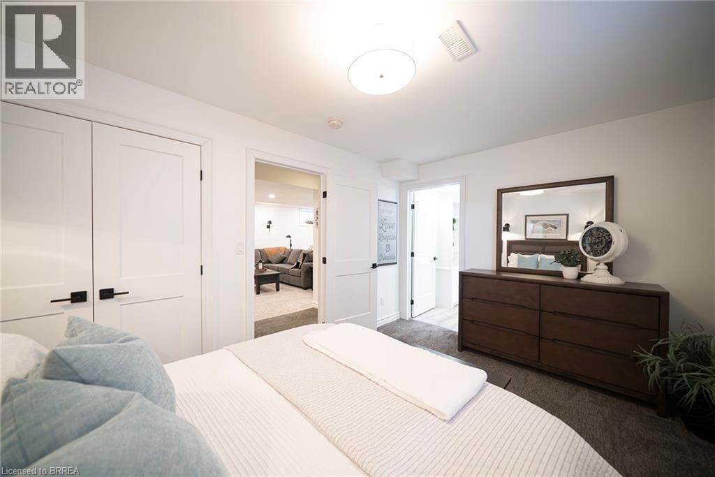 8 - 24 CRADDOCK BOULEVARD Image 25