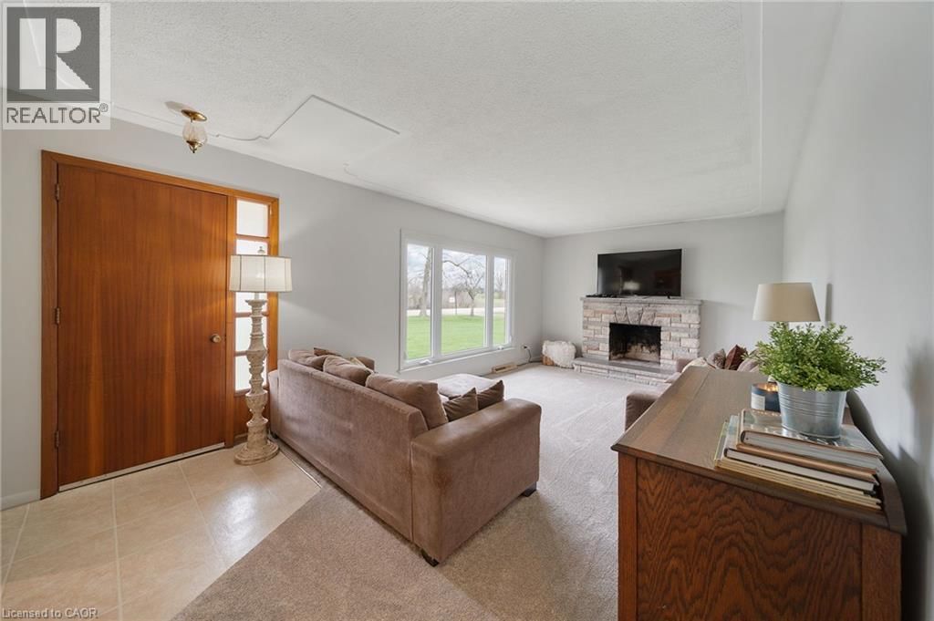 2223 HALL ROAD Image 17