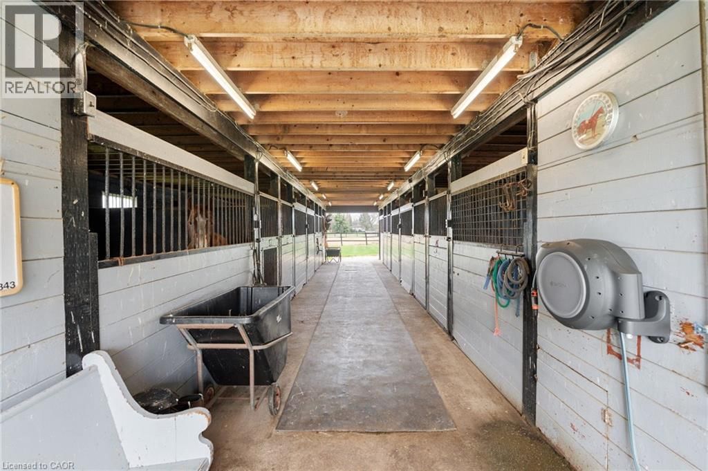 2223 HALL ROAD Image 34