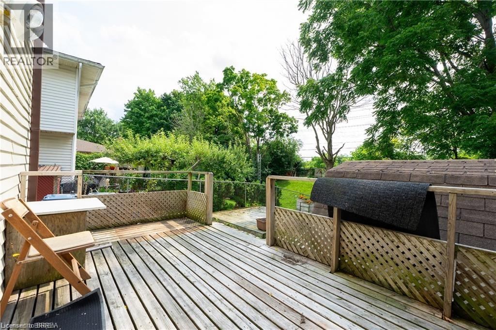 327 COLE ROAD Image 17