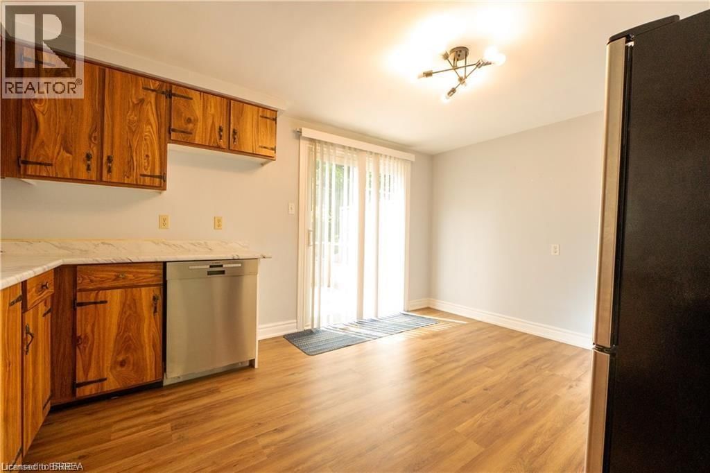 327 COLE ROAD Image 4