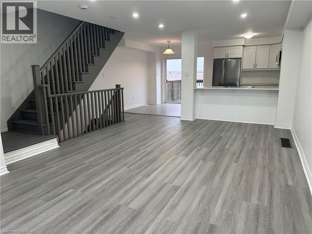 51 MAYLAND TRAIL Image 9