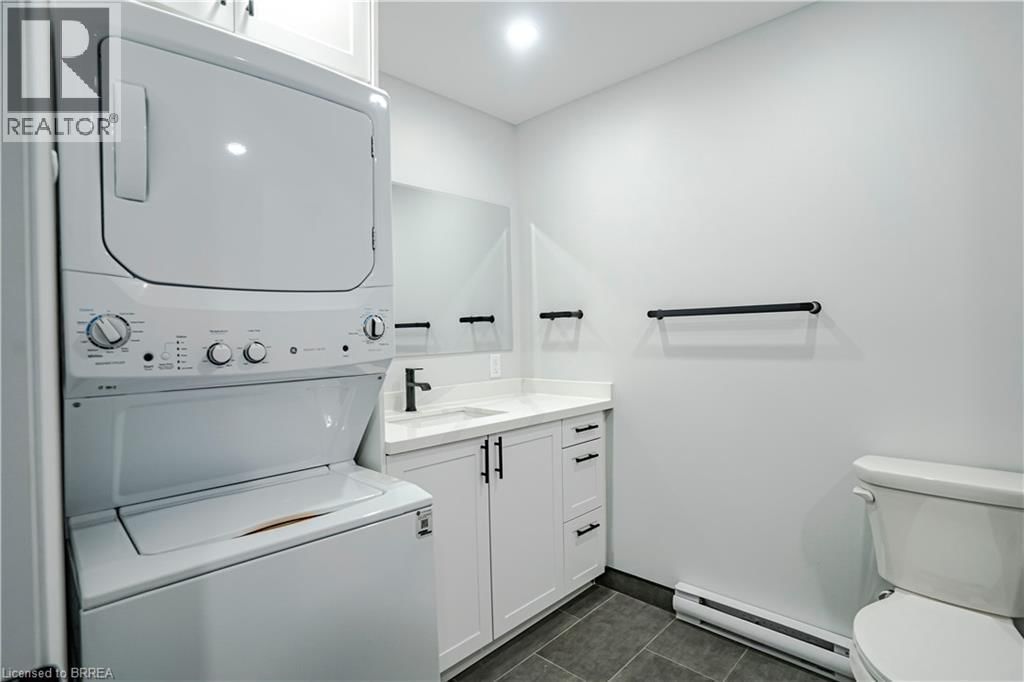 2 - 130 ELGIN STREET Image 12