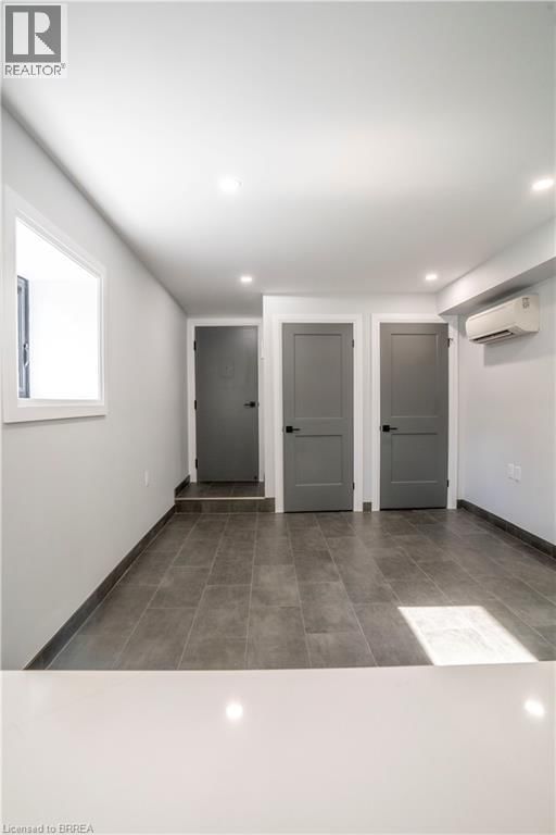 2 - 130 ELGIN STREET Image 3