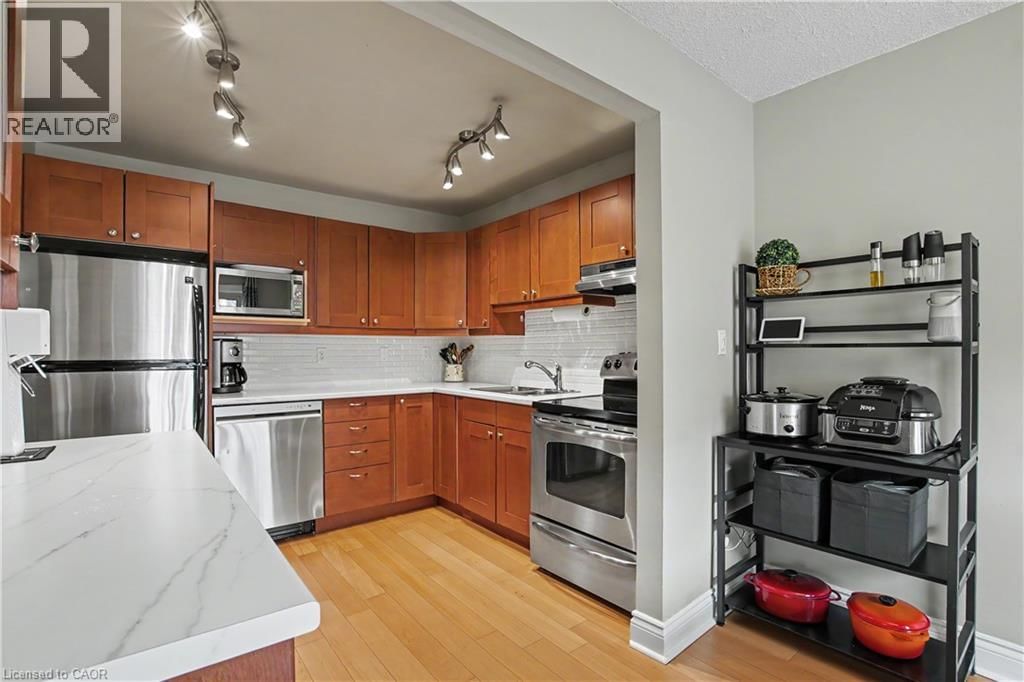 4 - 661 FRANCIS ROAD Image 10