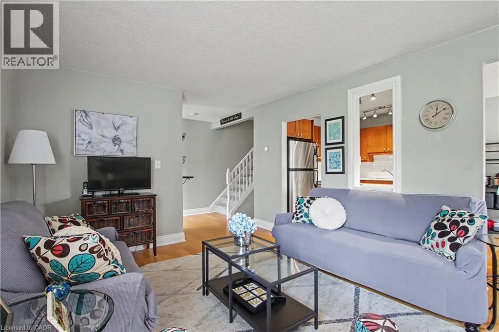 4 - 661 FRANCIS ROAD Image 7