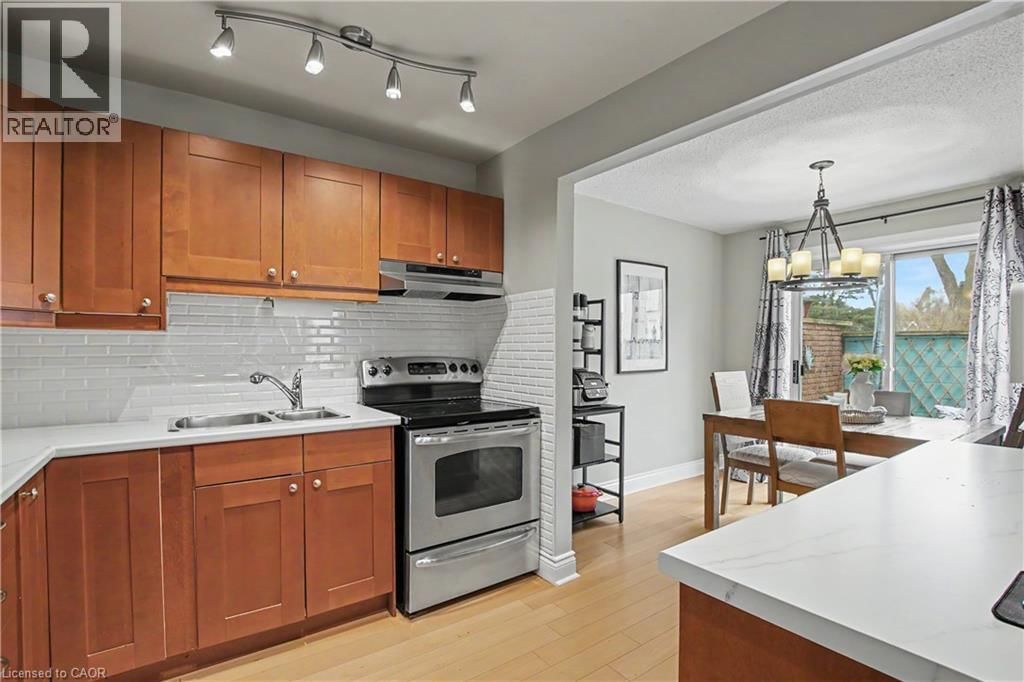 4 - 661 FRANCIS ROAD Image 8