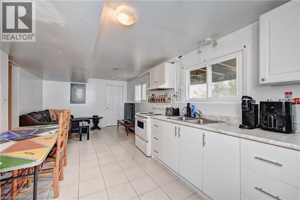 510 KORTRIGHT ROAD WEST Image 35