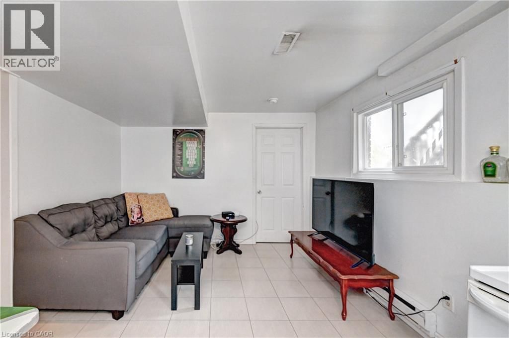 510 KORTRIGHT ROAD WEST Image 37